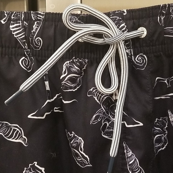 💕TED BAKER💕 Flamez All Over Printed Swim Shorts - Picture 11 of 16